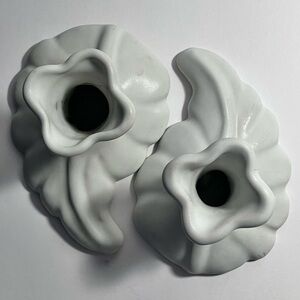 2 Vintage VAN BRIGGLE Leaf Candle Holders / MARY KEY 1970s / SMALL SCUFFS / Rare